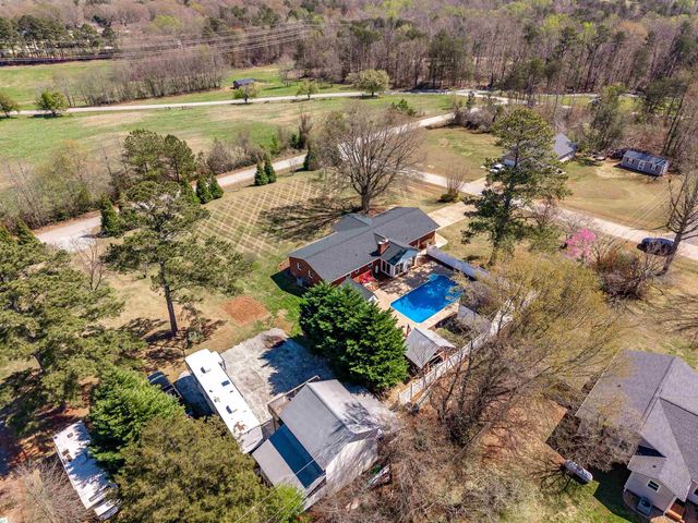 125 Goforth Road, Campobello, SC 29322