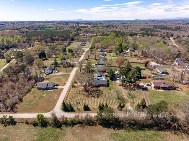 125 Goforth Road, Campobello, SC 29322