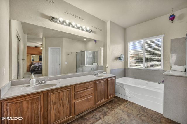 20999 Cameron Court, Reno, NV 89508