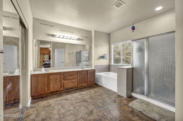 20999 Cameron Court, Reno, NV 89508