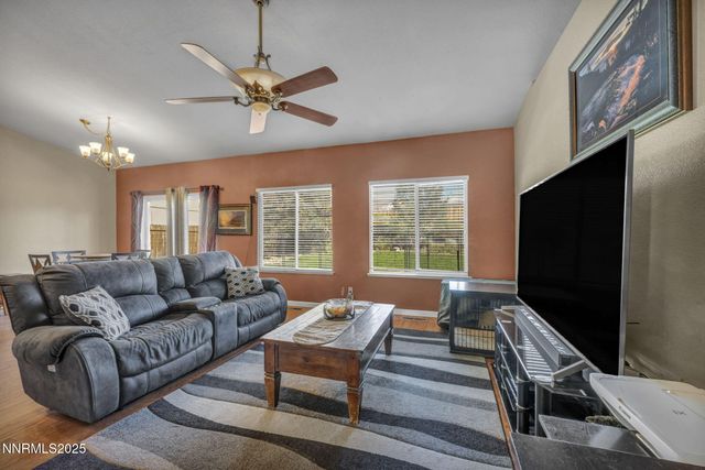 20999 Cameron Court, Reno, NV 89508