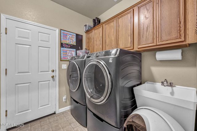 20999 Cameron Court, Reno, NV 89508