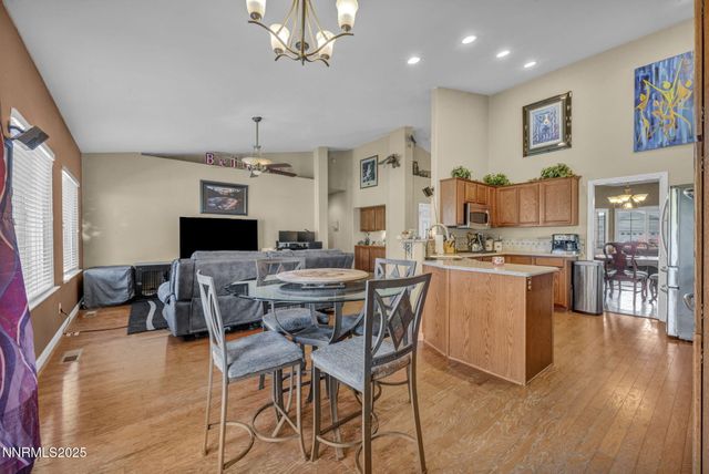 20999 Cameron Court, Reno, NV 89508