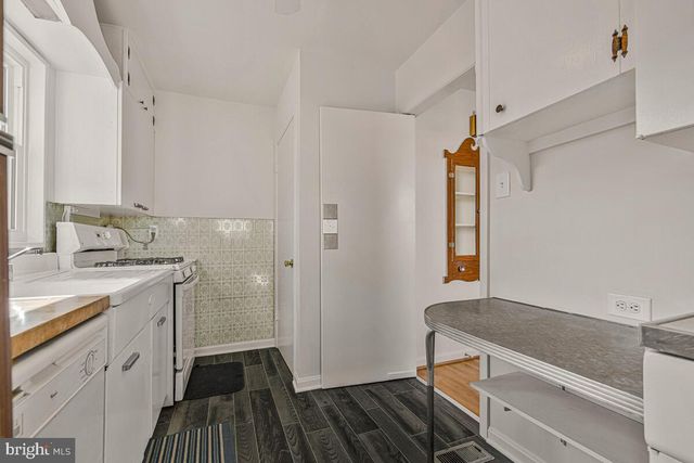 4803 STOCKTON LN, Hyattsville, MD 20784