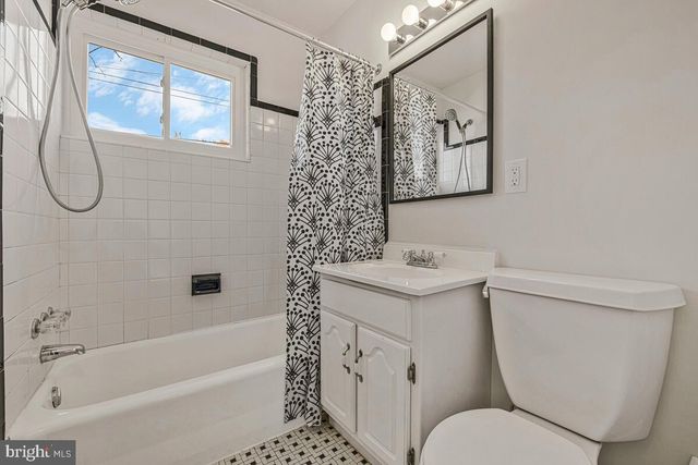 4803 STOCKTON LN, Hyattsville, MD 20784