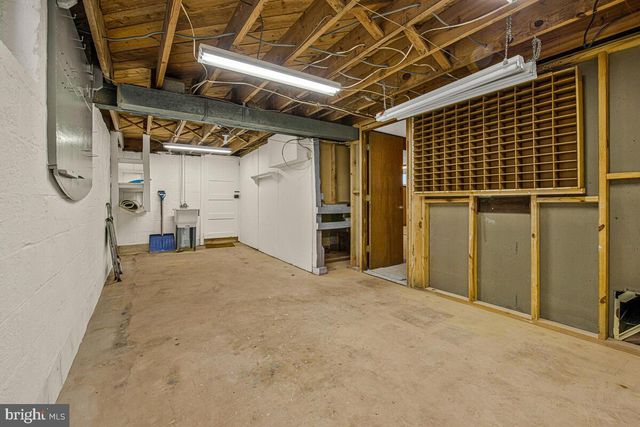 4803 STOCKTON LN, Hyattsville, MD 20784