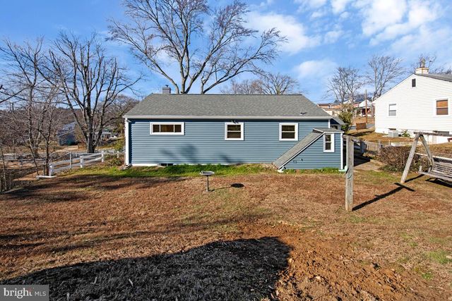 4803 STOCKTON LN, Hyattsville, MD 20784