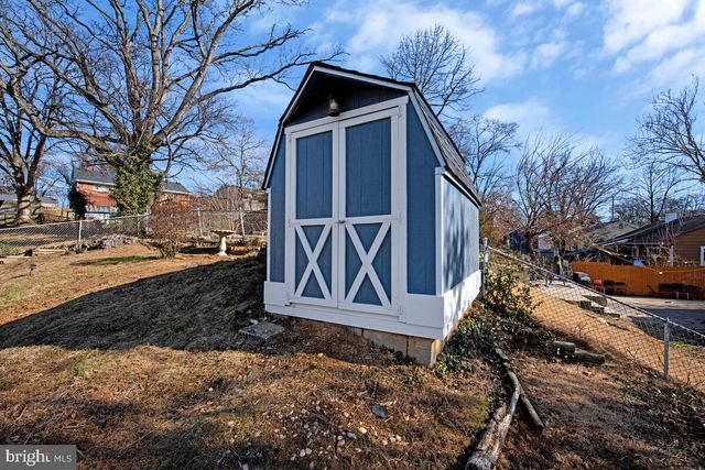 4803 STOCKTON LN, Hyattsville, MD 20784