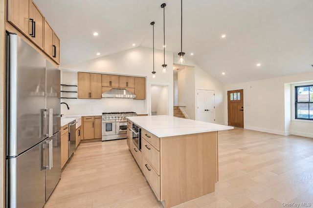 2056 Stratford Drive, Westbury, NY 11590