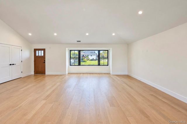 2056 Stratford Drive, Westbury, NY 11590