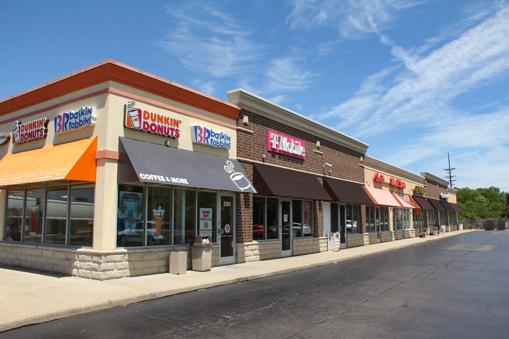 8300 Cermak Road, North Riverside, IL 60546