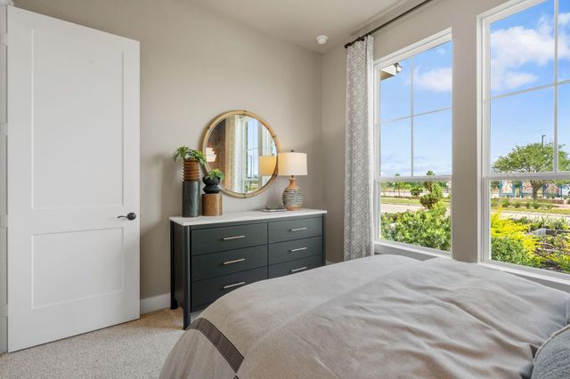 26027 S Outrider Banks, Montgomery, TX 77316