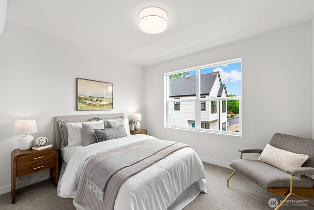 767 7th Avenue NW, Issaquah, WA 98027
