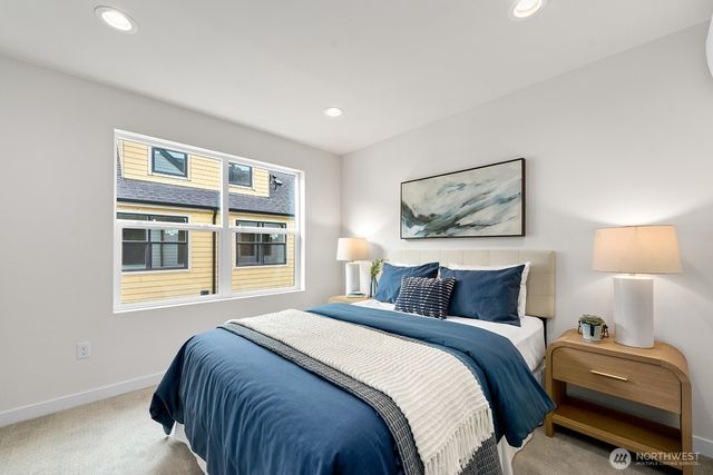 767 7th Avenue NW, Issaquah, WA 98027