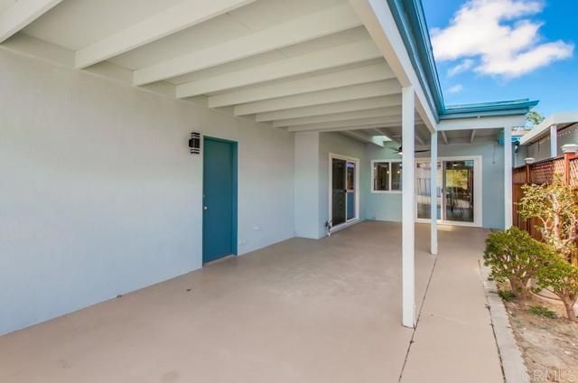 3839 Vista Campana 6, Oceanside, CA 92057