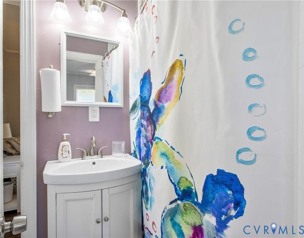 5009 Vayo Ave, Richmond, VA 23234