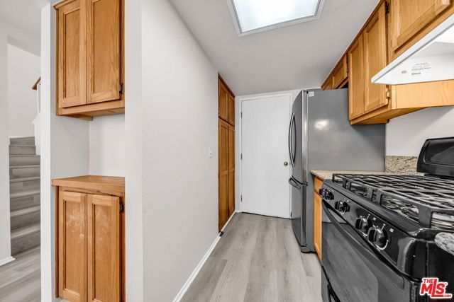 820 W Compton Boulevard 17, Compton, CA 90220