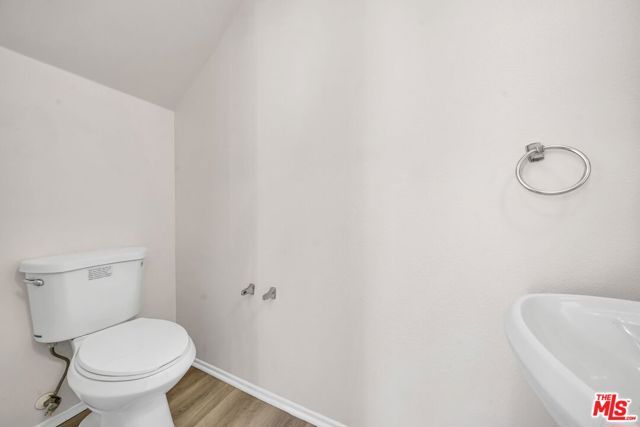 820 W Compton Boulevard 17, Compton, CA 90220