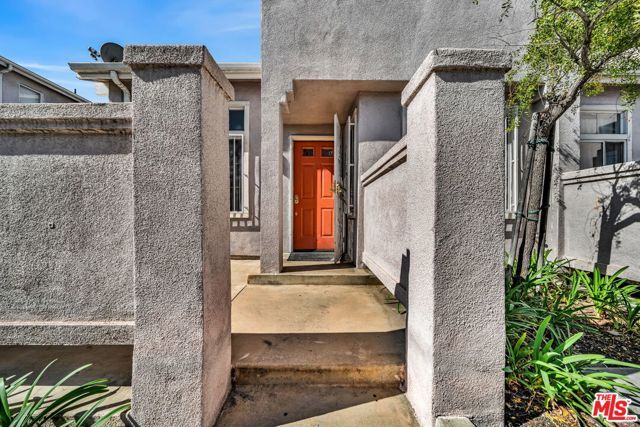 820 W Compton Boulevard 17, Compton, CA 90220