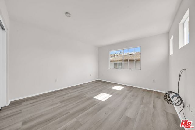 820 W Compton Boulevard 17, Compton, CA 90220