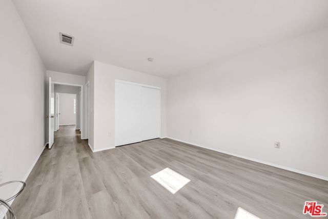 820 W Compton Boulevard 17, Compton, CA 90220