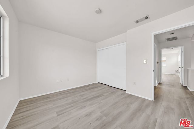 820 W Compton Boulevard 17, Compton, CA 90220