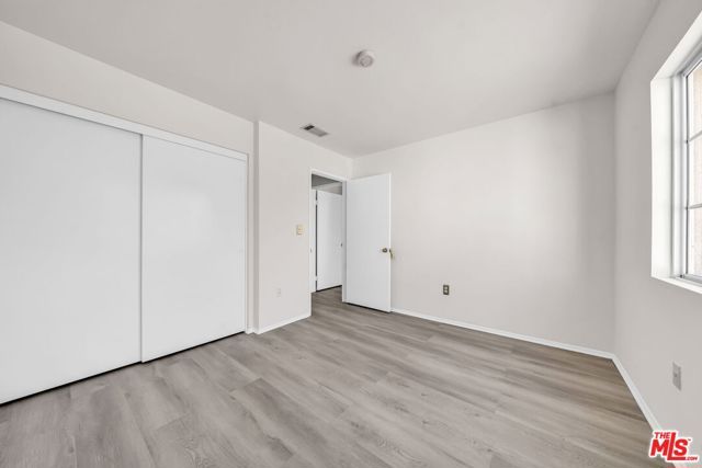 820 W Compton Boulevard 17, Compton, CA 90220