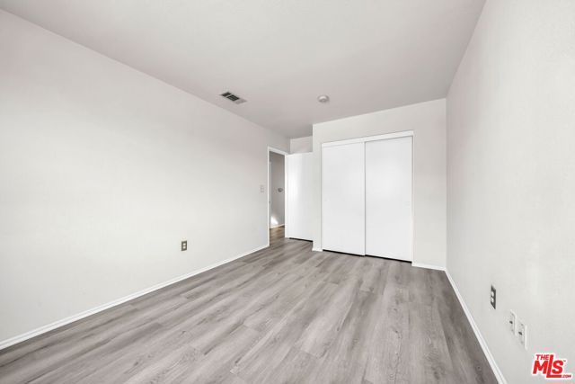 820 W Compton Boulevard 17, Compton, CA 90220