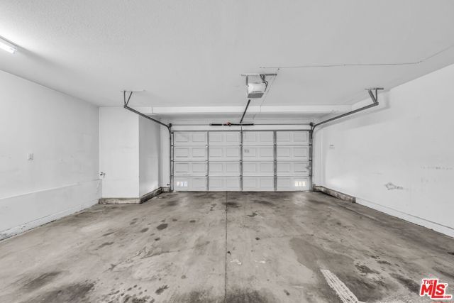 820 W Compton Boulevard 17, Compton, CA 90220