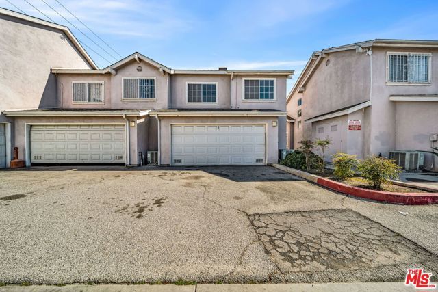 820 W Compton Boulevard 17, Compton, CA 90220