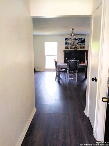 8939 OLD SKY HARBOR, San Antonio, TX 78242