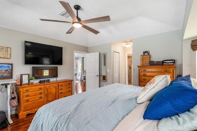 8200 CLEVELAND DRIVE, Punta Gorda, FL 33982
