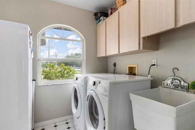8200 CLEVELAND DRIVE, Punta Gorda, FL 33982