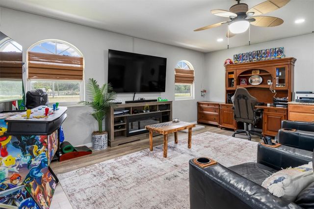 8200 CLEVELAND DRIVE, Punta Gorda, FL 33982