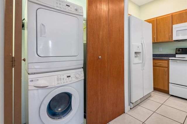 8200 CLEVELAND DRIVE, Punta Gorda, FL 33982