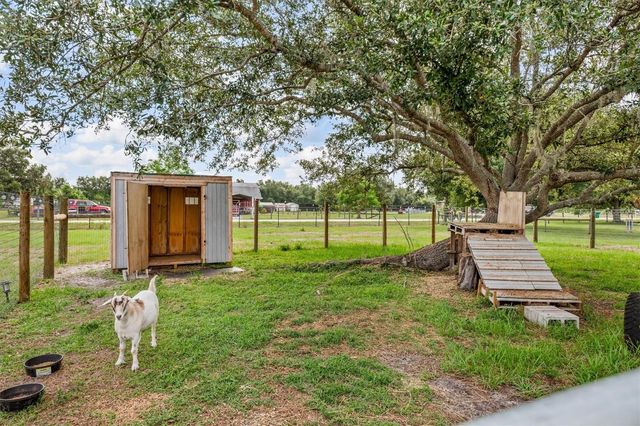 8200 CLEVELAND DRIVE, Punta Gorda, FL 33982