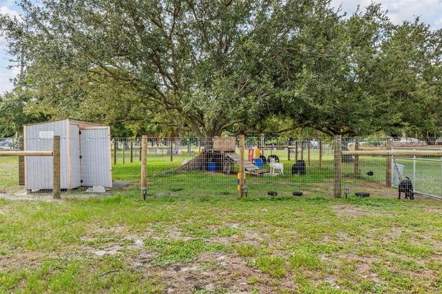 8200 CLEVELAND DRIVE, Punta Gorda, FL 33982