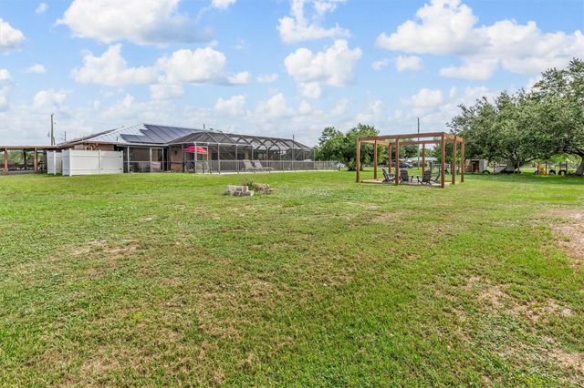 8200 CLEVELAND DRIVE, Punta Gorda, FL 33982