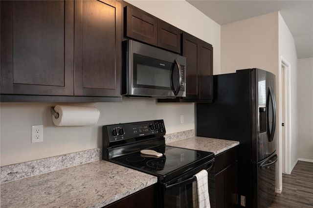 5568 Bent Creek Road, Shawnee, OK 74804