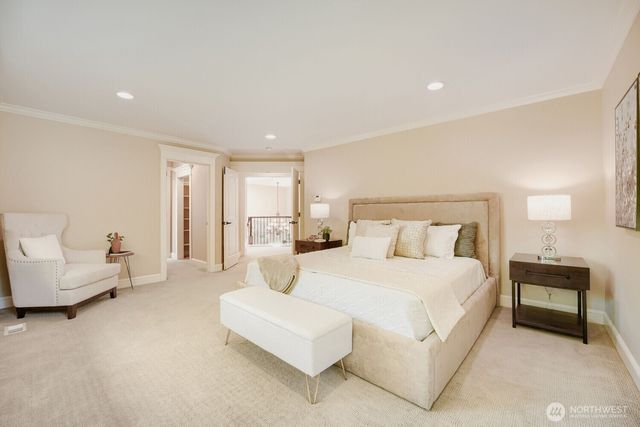 13042 NE 8th Street, Bellevue, WA 98005