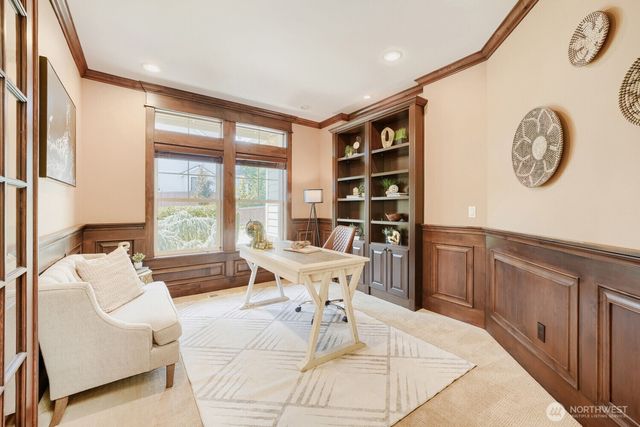 13042 NE 8th Street, Bellevue, WA 98005