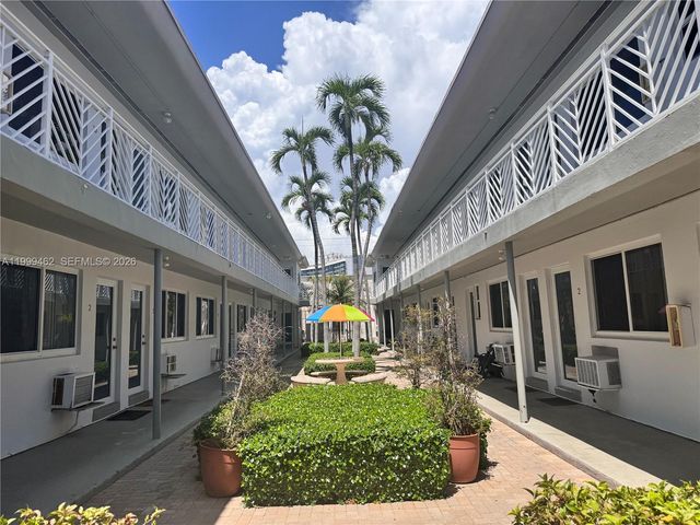 7430 Byron Ave 7A, Miami Beach, FL 33141