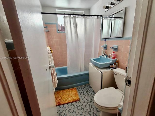 7430 Byron Ave 7A, Miami Beach, FL 33141