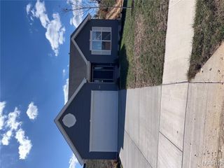 356 Winding Bluffs Court, Fenton, MO 63026