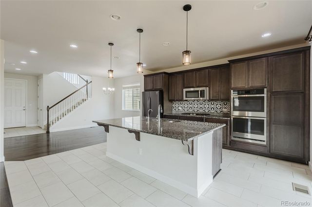 22691 E Narrowleaf Circle, Aurora, CO 80016
