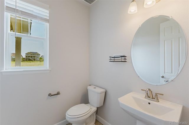 22691 E Narrowleaf Circle, Aurora, CO 80016