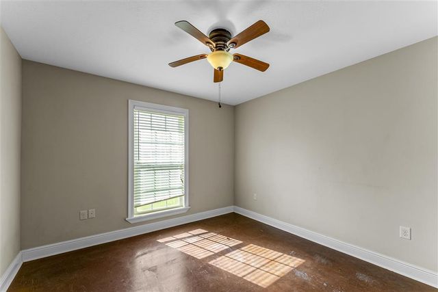 2116 5th Avenue, Lake Charles, LA 70601