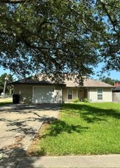 2116 5th Avenue, Lake Charles, LA 70601