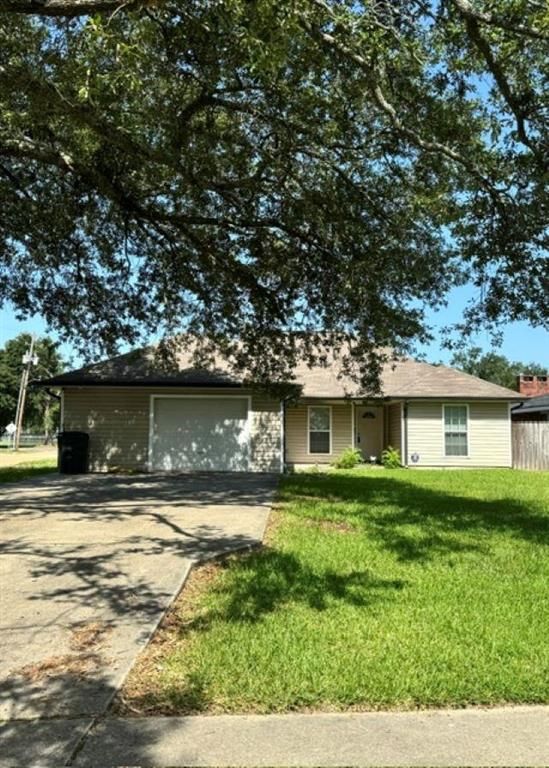 2116 5th Avenue, Lake Charles, LA 70601