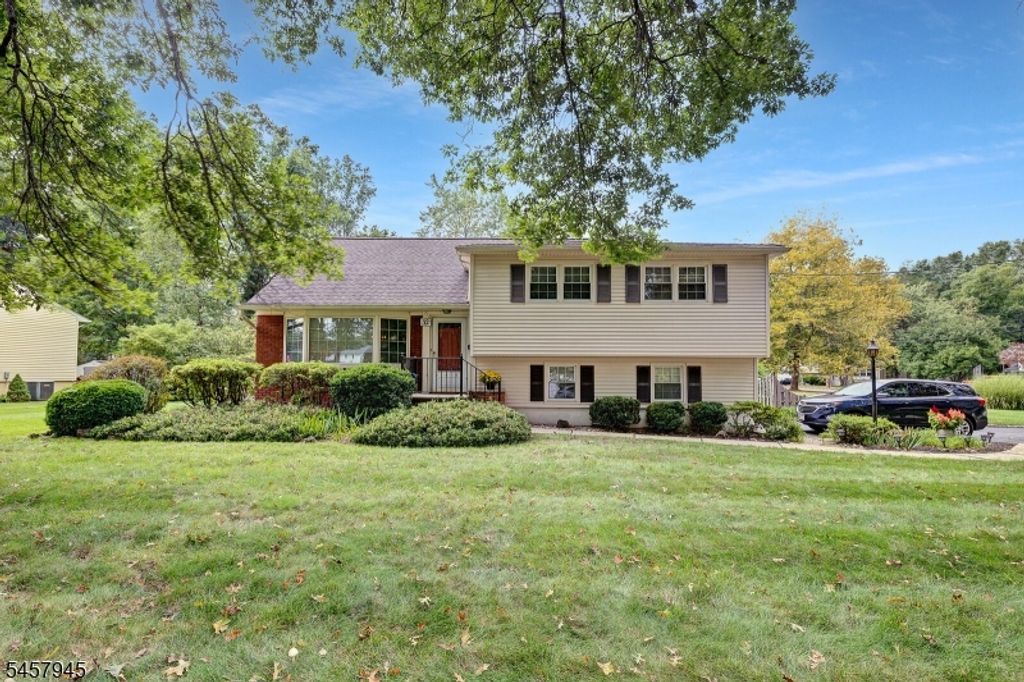 32 Gordon Pl, New Providence Boro, NJ 07974 — exterior